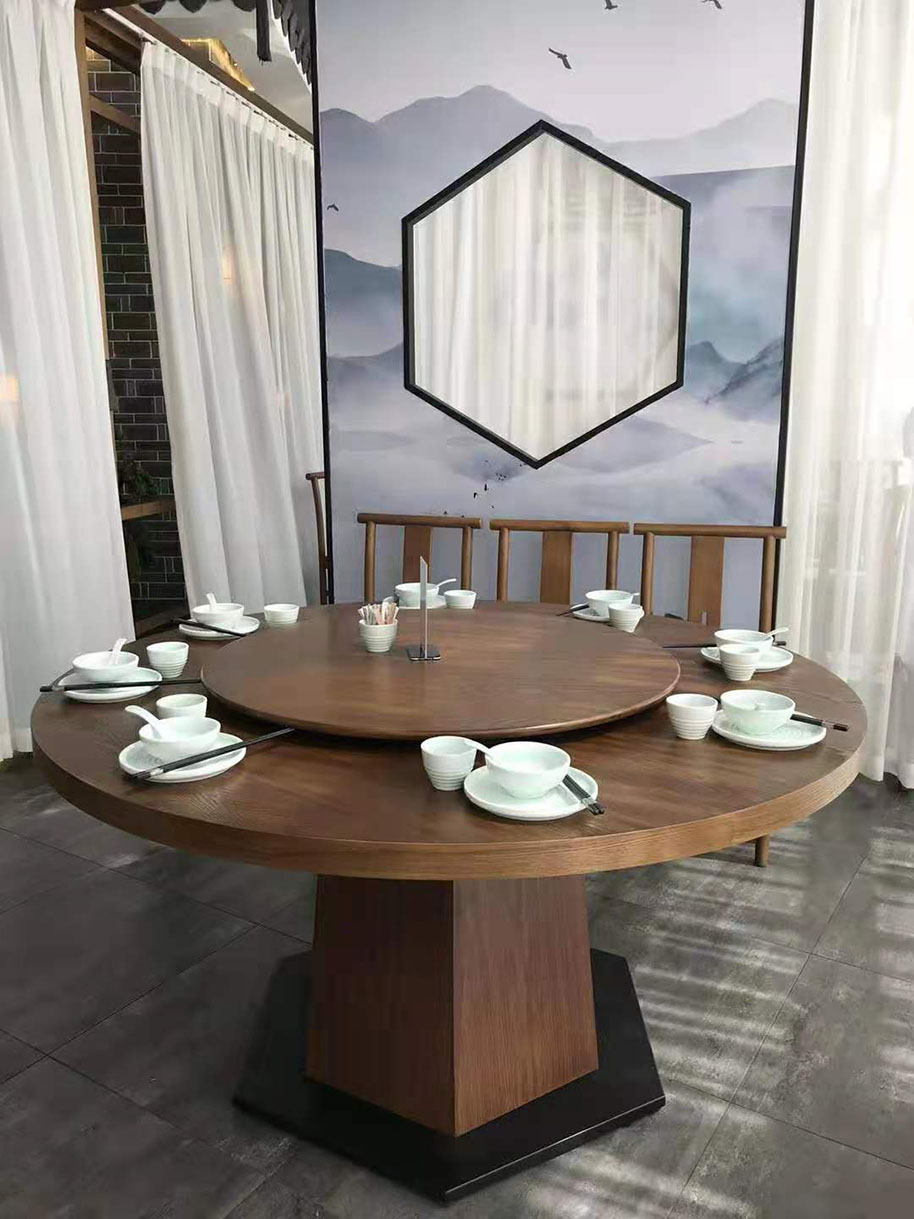 新客云樓實(shí)木轉(zhuǎn)盤圓桌