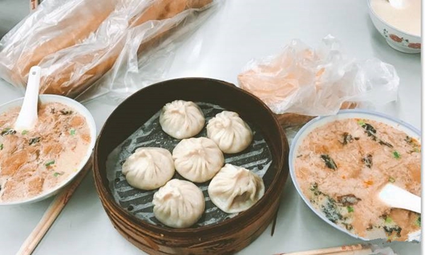 把豆?jié){油條做成夜宵，外賣月銷破百萬，他已經(jīng)做了7年的網(wǎng)紅