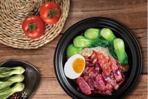 發(fā)誓再不也不開餐飲店，卻在三年時(shí)間開了260家