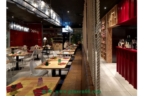 讓品森家具來告訴你工業(yè)風卡座沙發(fā)對工藝要求很高