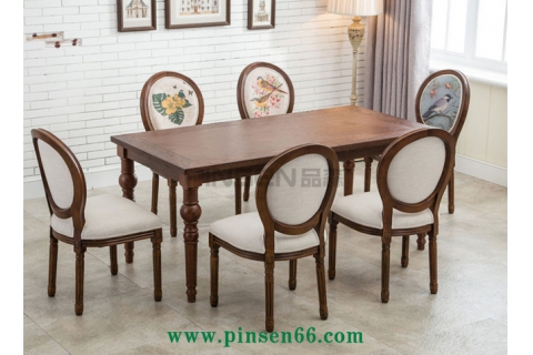 歐式復(fù)古軟包實木西餐廳桌椅組合