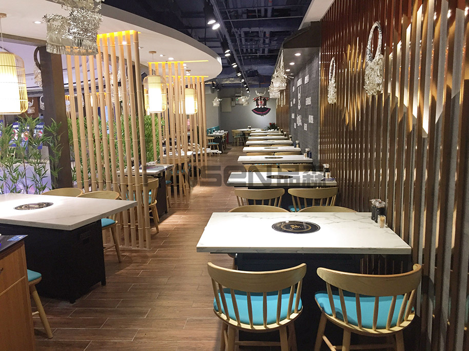 壹個(gè)有黔人火鍋店桌椅定制