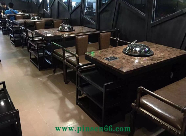 領(lǐng)海海鮮蒸汽火鍋桌椅組合圖片