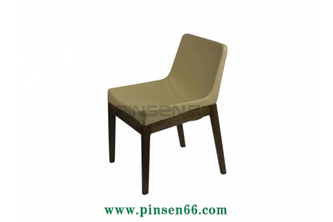 實木內(nèi)凹布包咖啡廳餐桌椅