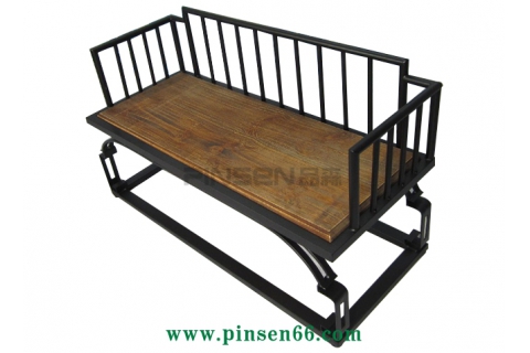 鐵藝實木美式loft復(fù)古卡座沙發(fā)餐桌椅