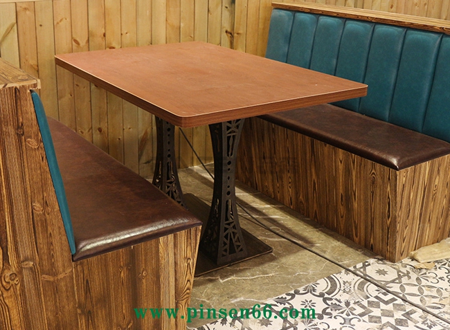 復古工業(yè)風桌椅